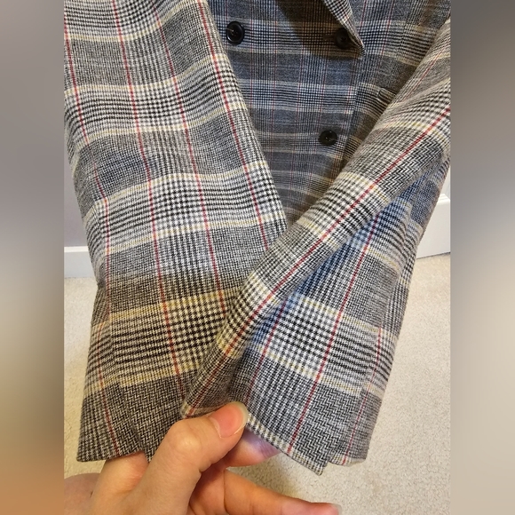 Aritzia Sunday Best Blazer size XS - Picture 6 of 8